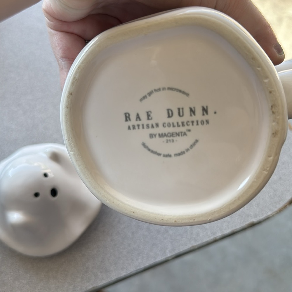 Rae Dunn Hey Boo Mug - Picture 4 of 4